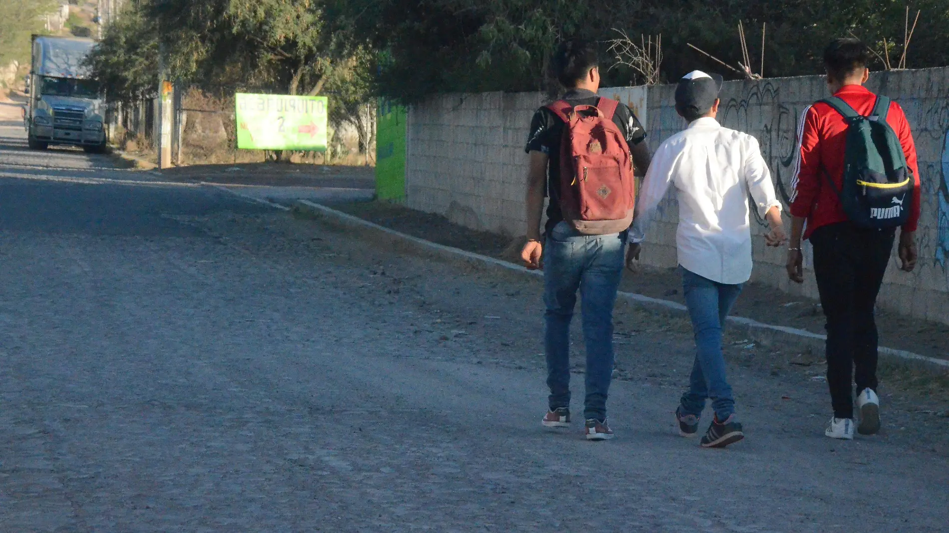 Tras analizar los cuestionarios se generarán políticas públicas. Foto Dolores Martínez.